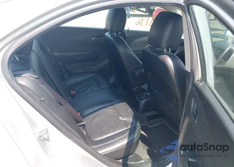 2013 Chevrolet Sonic Ltz Auto z USA, uszkodzony, nr VIN 1G1JE5SH6D4173728